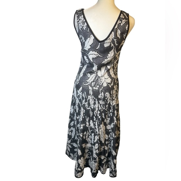 Peruvian Connection Black and White Floral Sleeveless Midi Dress Size Medium - Picture 3 of 4